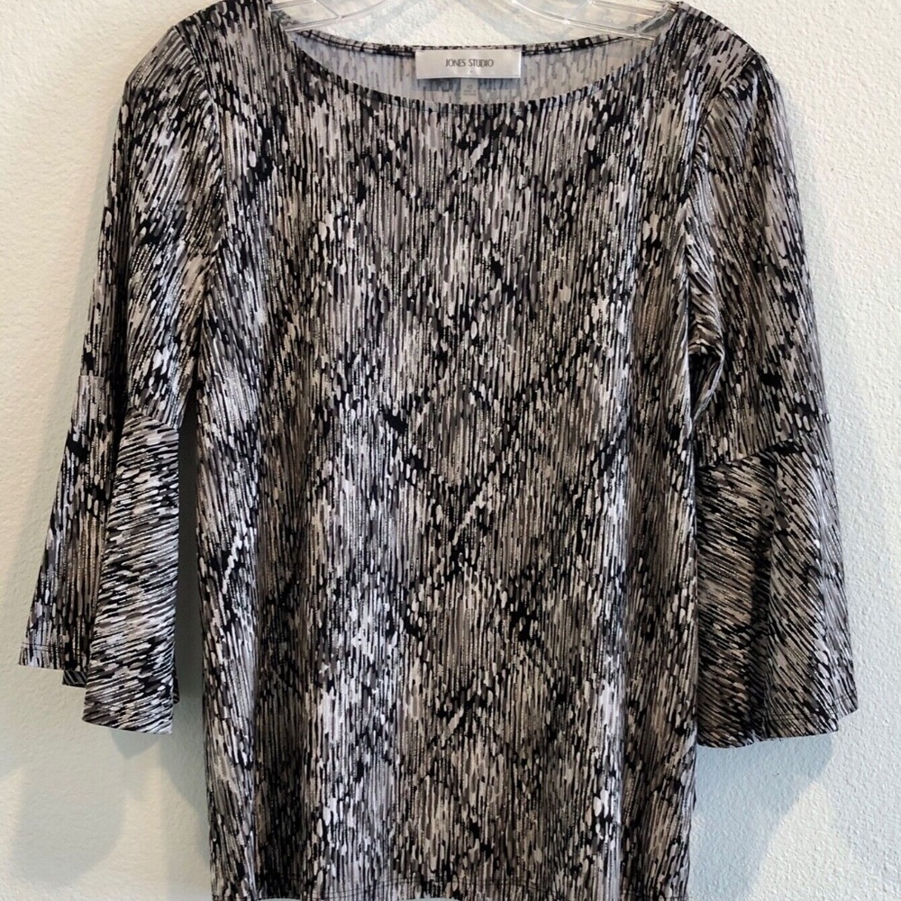 Women's Jones Studio Black/Silver Metallic Boat Neck 3/4 Bell Sleeve Top XS